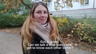 Студентка МГУ согласилась на секс за деньги в грязном подъезде