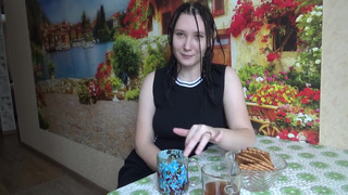 Русская девушка, отдалась незнакомцу и встретила с ним новый год с окончанием в ротик