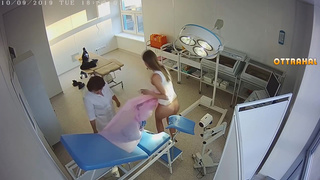 Скрытая камера в городской гинекологии в Москве